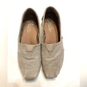 Toms natural metallic slip-ons